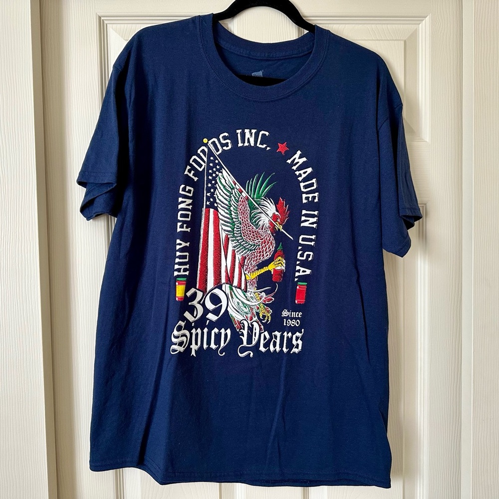 Sriracha brand shirt. Never worn! Size large.